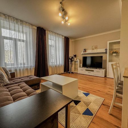 One Bedroom Promenade Apartment Riga Kültér fotó