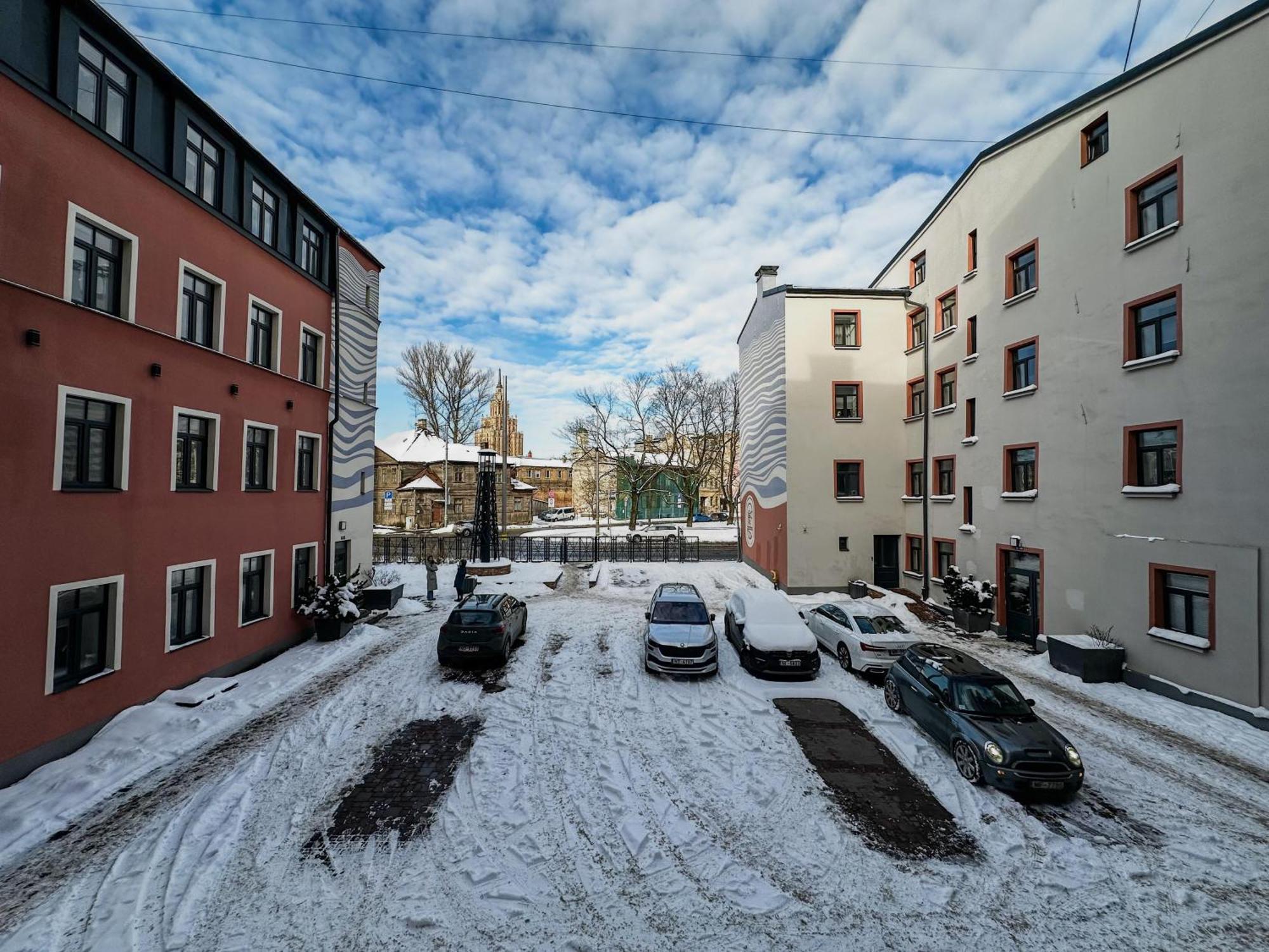 One Bedroom Promenade Apartment Riga Kültér fotó